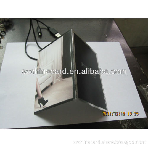 Nice Booklet Printing With PVC Gift Card Sticked